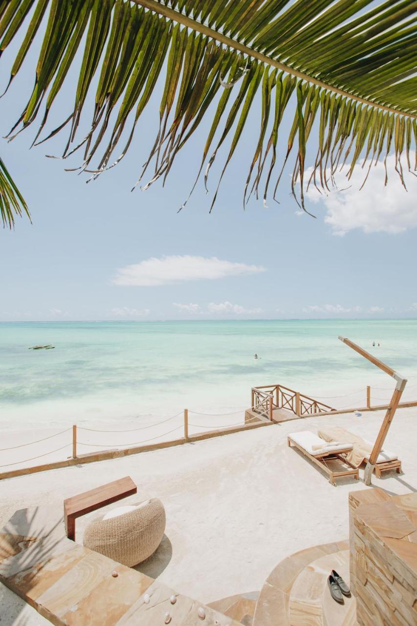 Tulia Zanzibar Unique Beach Resort พองเว ภายนอก รูปภาพ